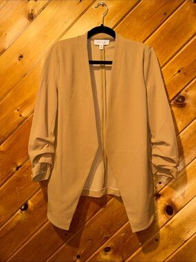 Philosophy Open Front Scrunch 3/4 Sleeve Tan Blazer